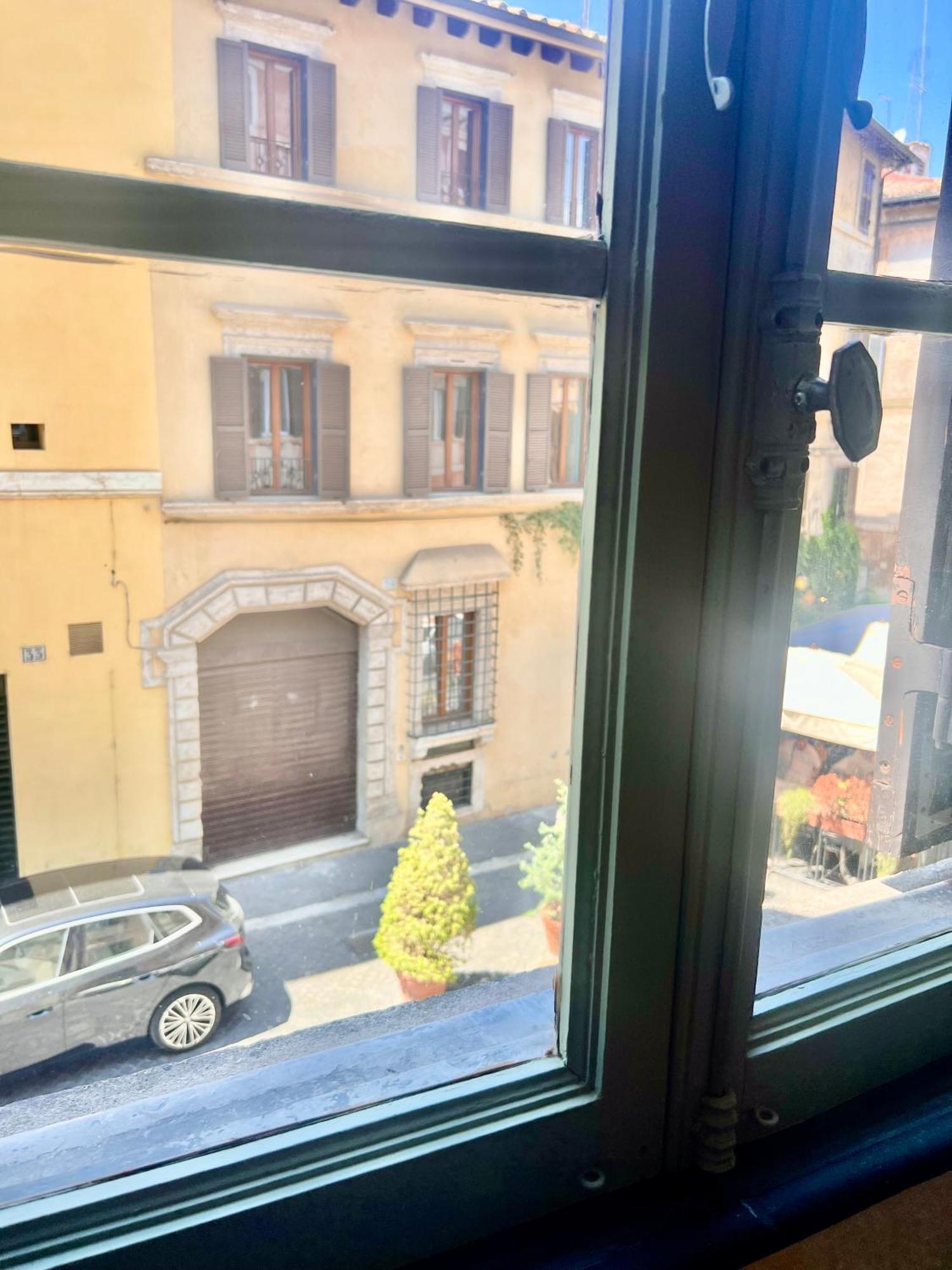 Veronica * Rome